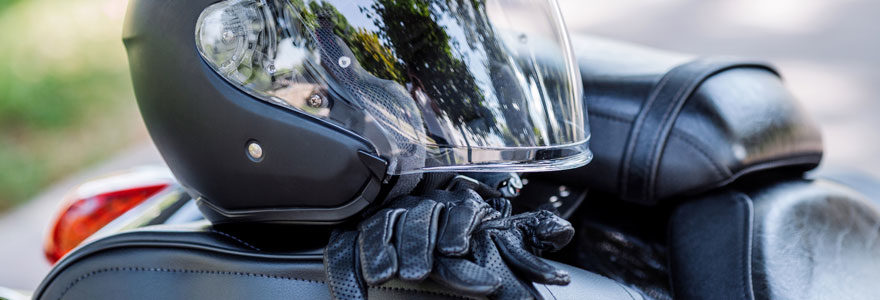 Comment trouver un commerçant d'équipement de moto en ligne