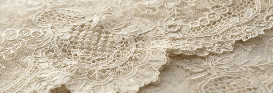 Tissu en dentelle